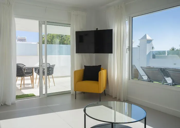 & Princesa Mercedes Willa *